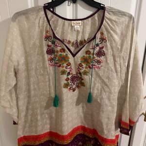 NATURAL LIFE Cream Tunic with Colorful Embroidery